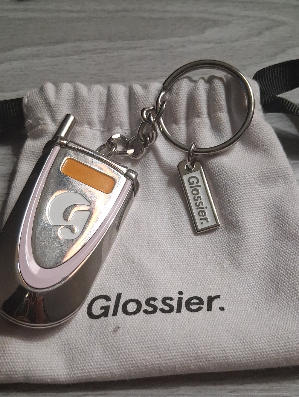 Glossier Cellphone Key Chain Y2k  With Drawstring Bag